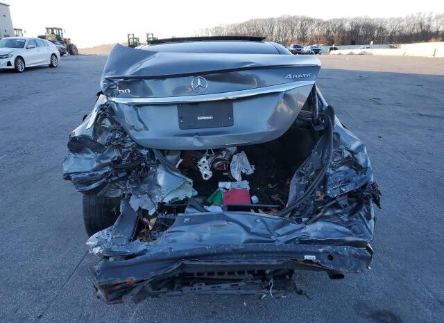 
								2019 Mercedes-benz E 300 4mat full									