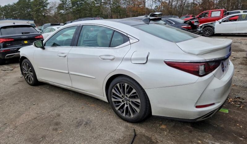 
								2021 Lexus Es 350 full									