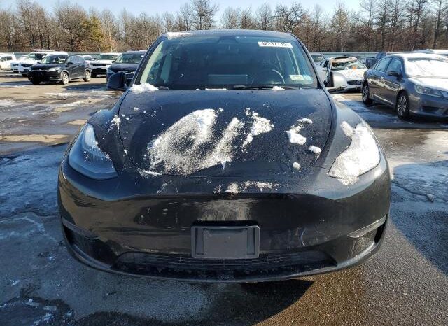 
								2023 Tesla Model y full									