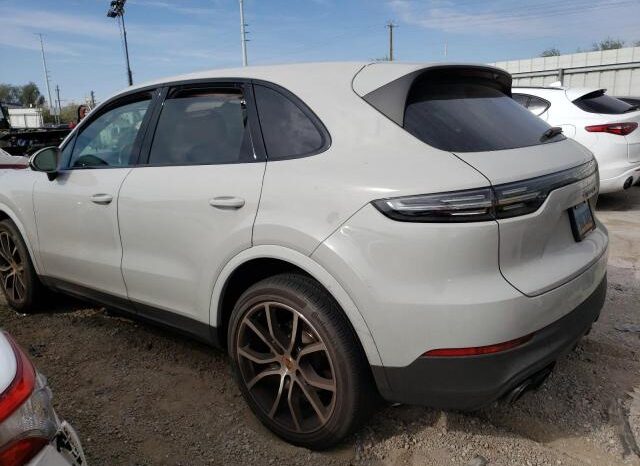 
								2023 Porsche Cayenne full									