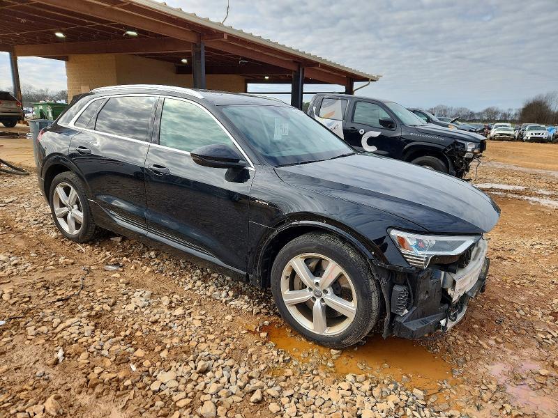 2019 Audi E-tron