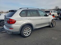 
										2023 BMW I4 full									