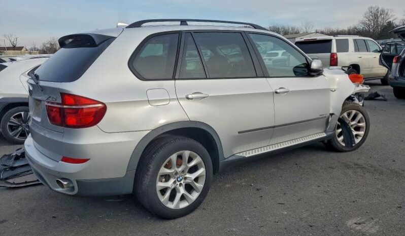 
								2023 BMW I4 full									