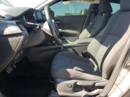 
										2018 Toyota C-hr full									