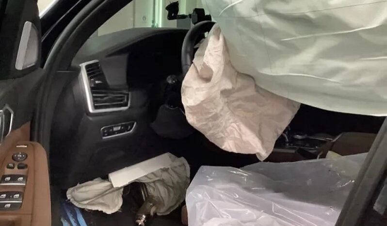 
								BMW X5 xDrive30d M Sport full									