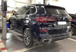 
										BMW X5 xDrive30d M Sport full									