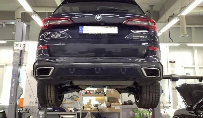 
								BMW X5 xDrive30d M Sport full									