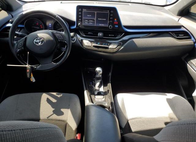 
								2019 Toyota C-hr full									