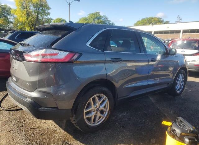 
								2022 Ford Edge sel full									