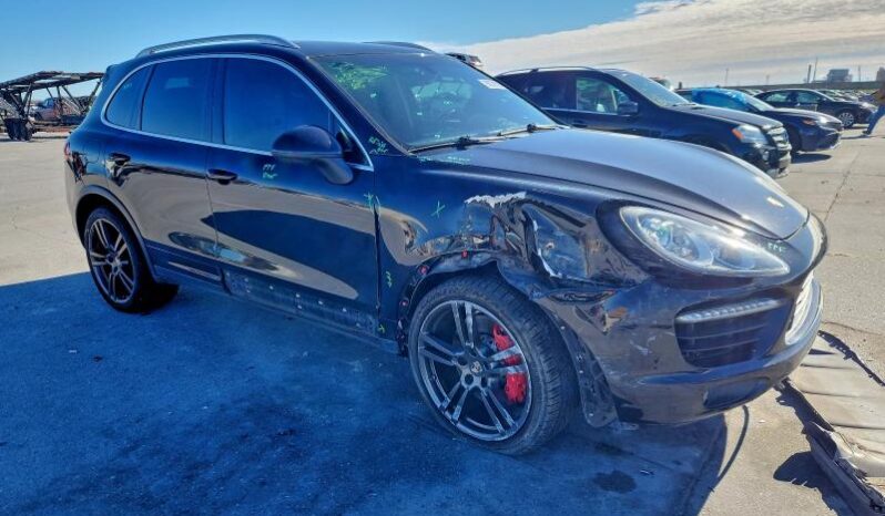 
								2012 Porsche Cayenne full									