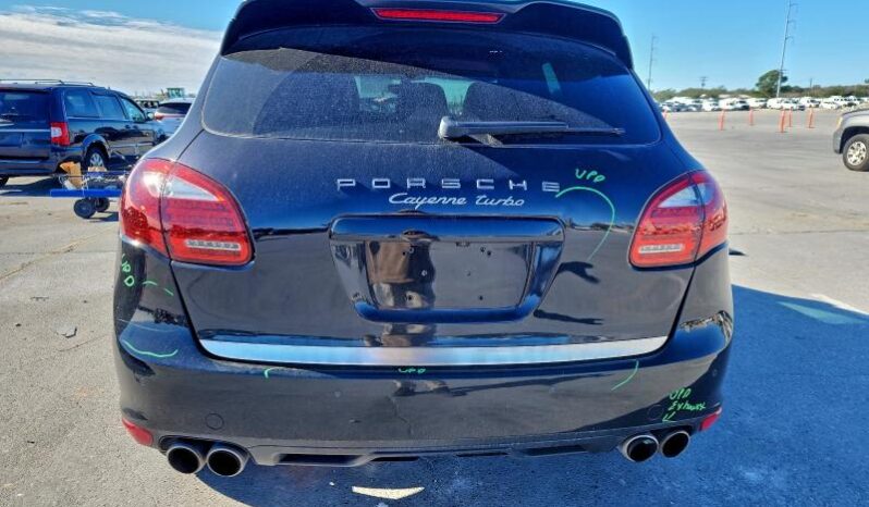 
								2012 Porsche Cayenne full									