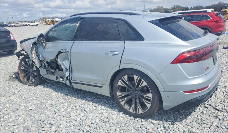 
								2024 Audi Q8 full									
