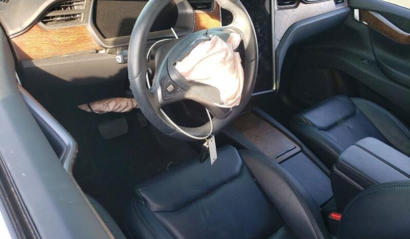 
								2021 Tesla Model x full									