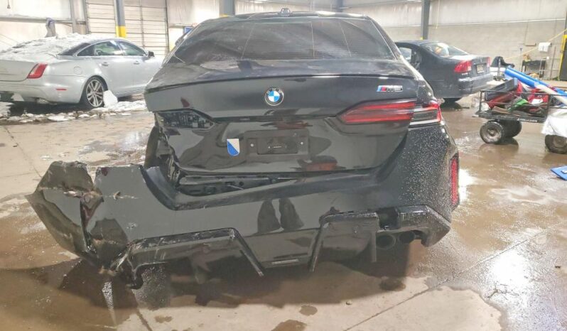 
								2025 BMW M5 full									