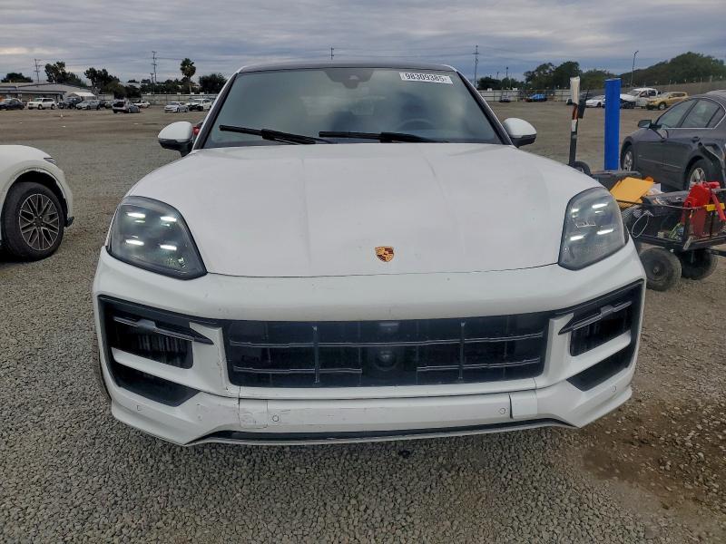 2024 Porsche Cayenne