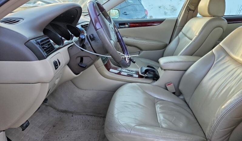 
								2002 Lexus Es 300 full									