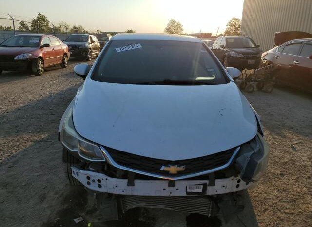 
								2017 Chevrolet Cruze full									