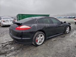 
										2013 Porsche Panamera full									