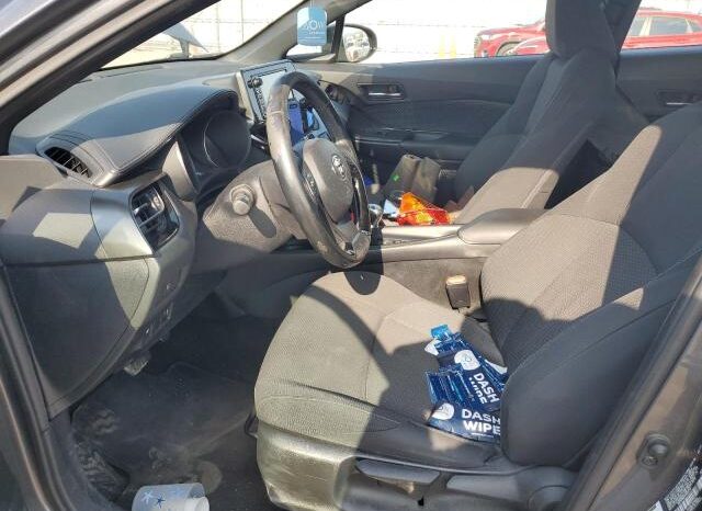 
								2018 Toyota C-hr full									
