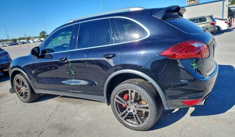 
								2012 Porsche Cayenne full									