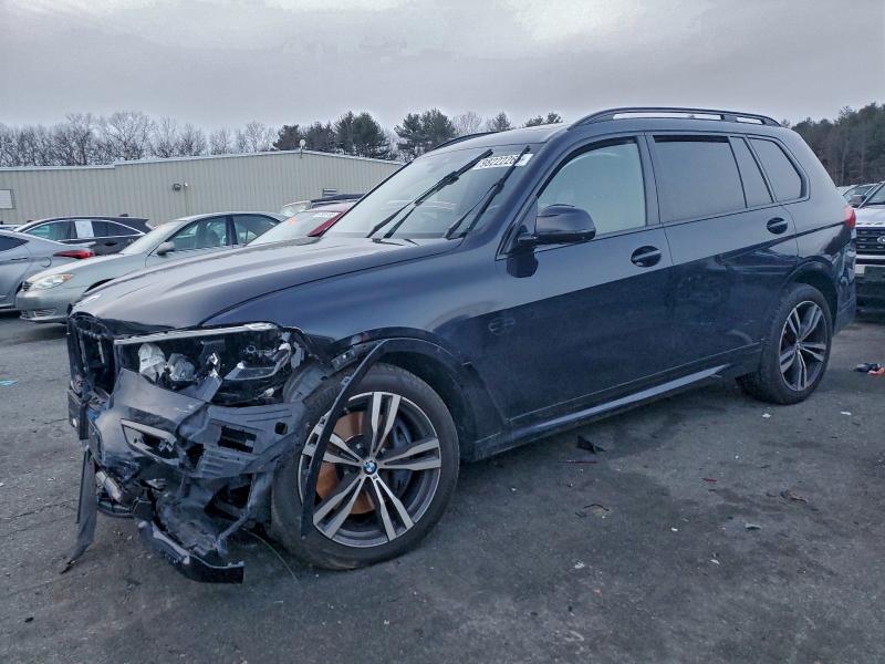 2022 BMW X7
