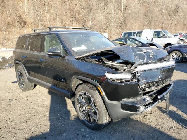 2025 Rivian R1s