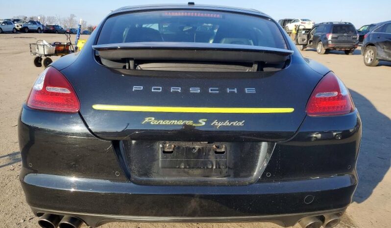 
								2012 Porsche Panamera full									