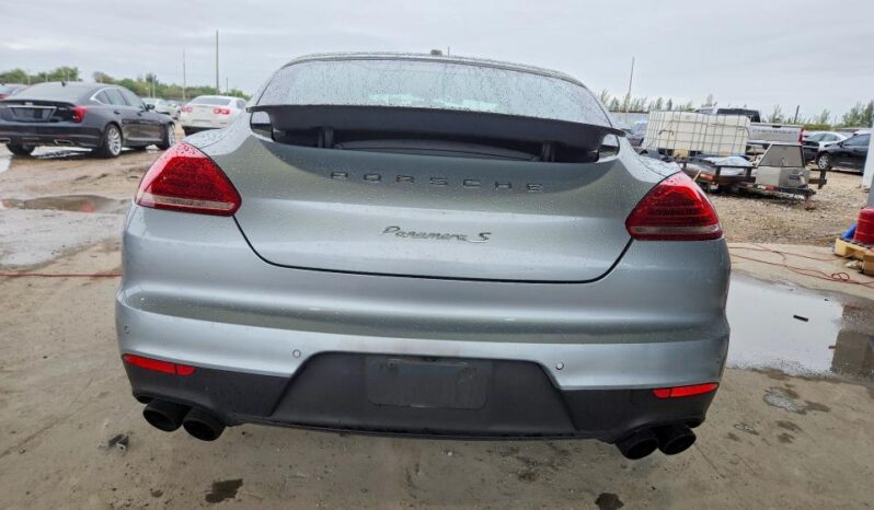 
								2016 Porsche Panamera full									