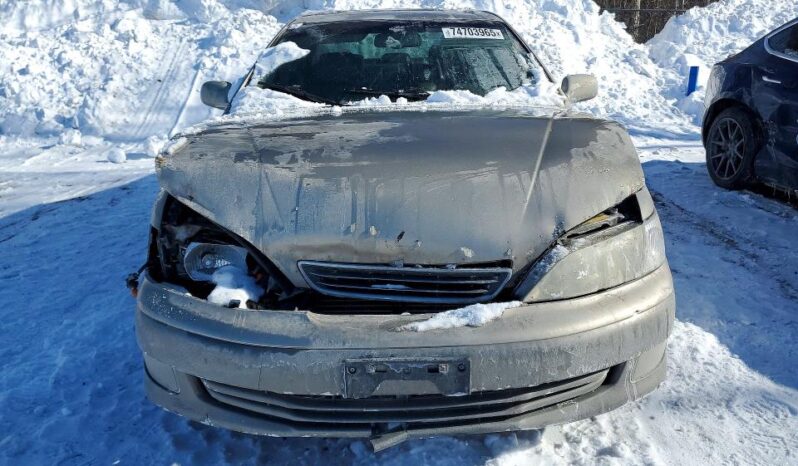 
								2000 Lexus Es 300 full									