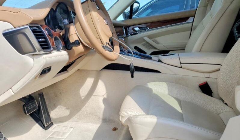 
								2014 Porsche Panamera full									