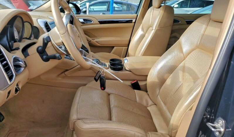 
								2015 Porsche Cayenne full									
