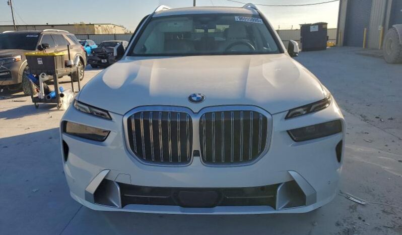 
								2026 BMW X7 full									