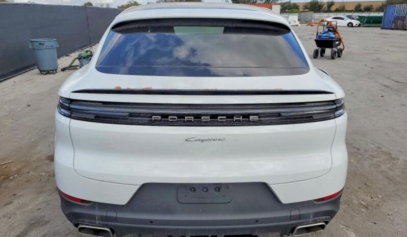 
								2025 Porsche Cayenne full									