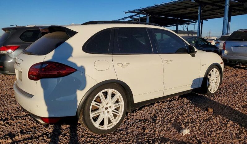 
								2012 Porsche Cayenne full									