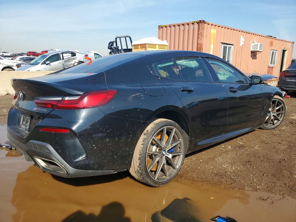 2020 BMW M8