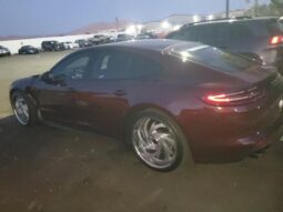
										2018 Porsche Panamera full									