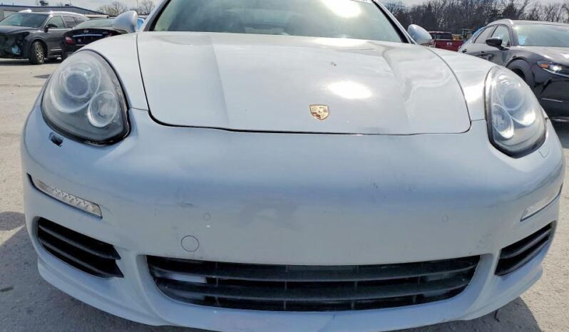 
								2016 Porsche Panamera full									