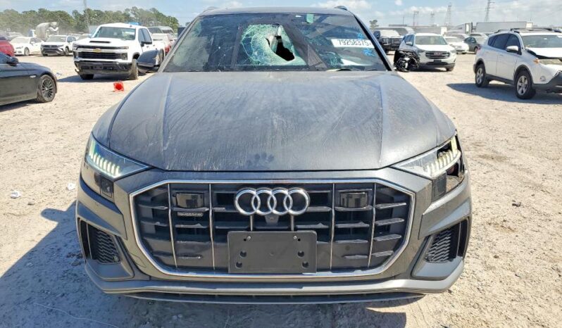 
								2021 Audi Q8 full									