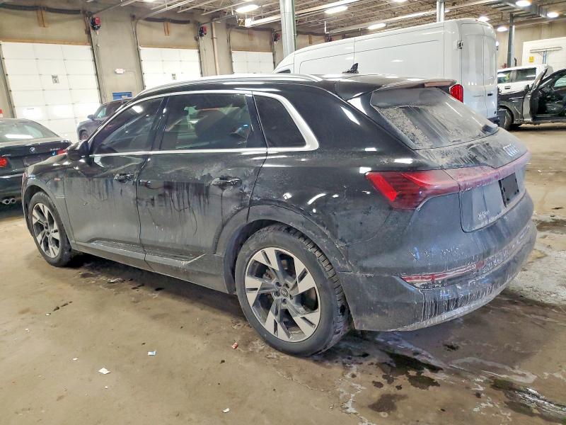 2021 Audi E-tron
