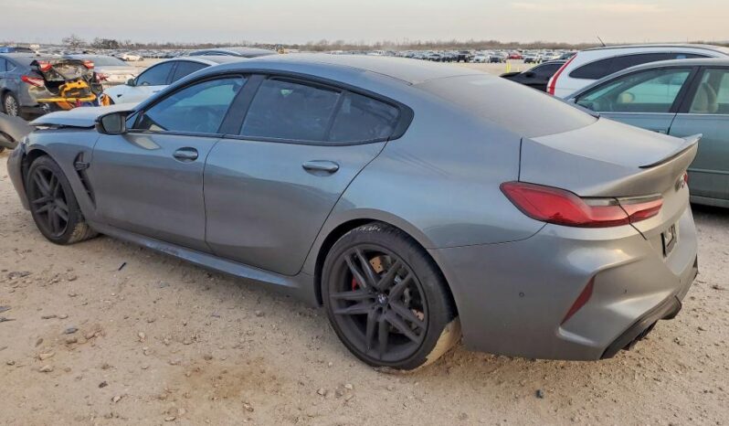 
								2025 BMW M8 full									
