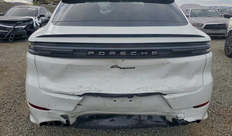 
								2024 Porsche Cayenne full									