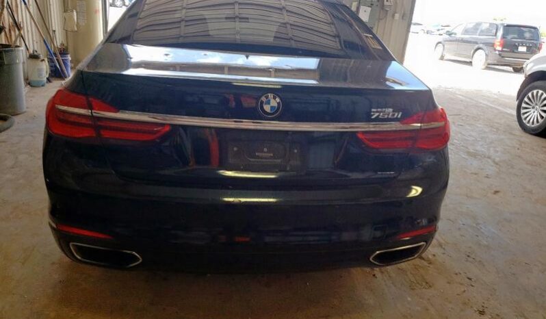 
								2017 BMW 7 series full									