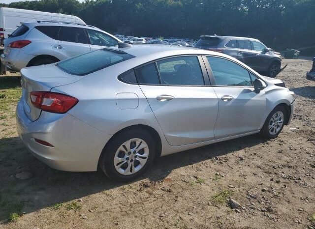 
								2019 Chevrolet Cruze full									