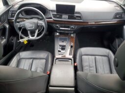 
										2019 Audi Q5 full									