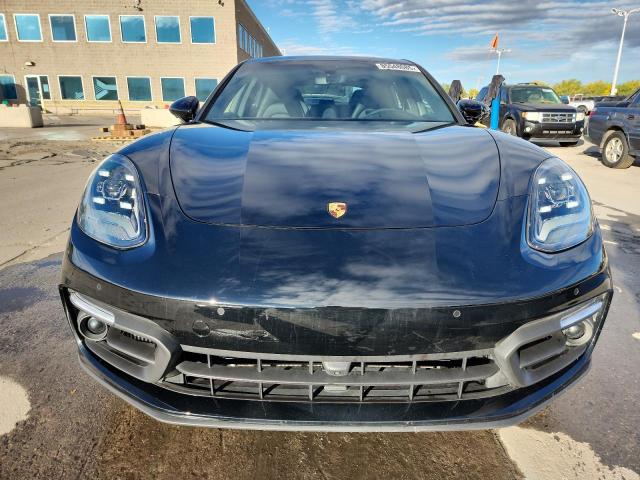 2023 Porsche Panamera