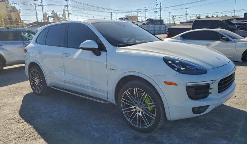 
								2017 Porsche Cayenne full									