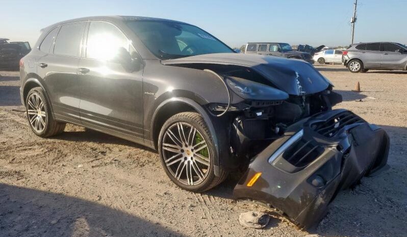 
								2017 Porsche Cayenne full									