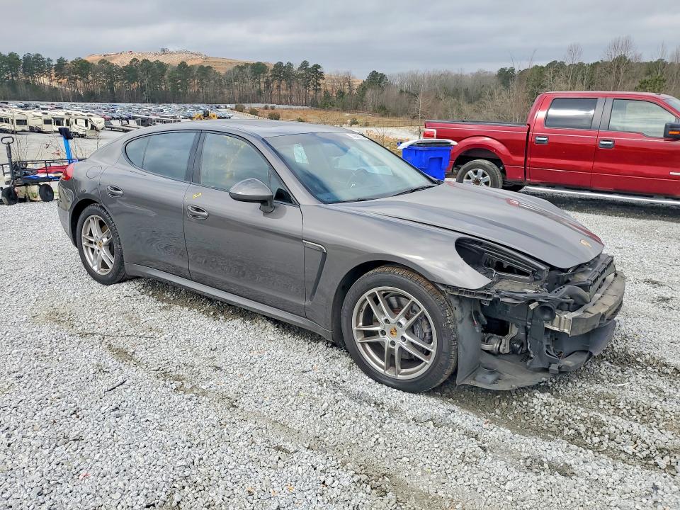 2014 Porsche Panamera