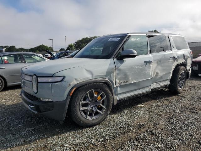 2023 Rivian R1s