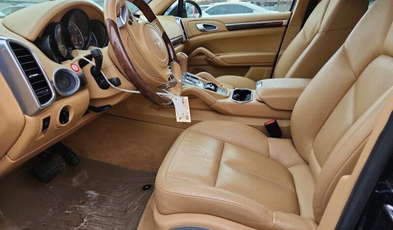 
								2013 Porsche Cayenne full									